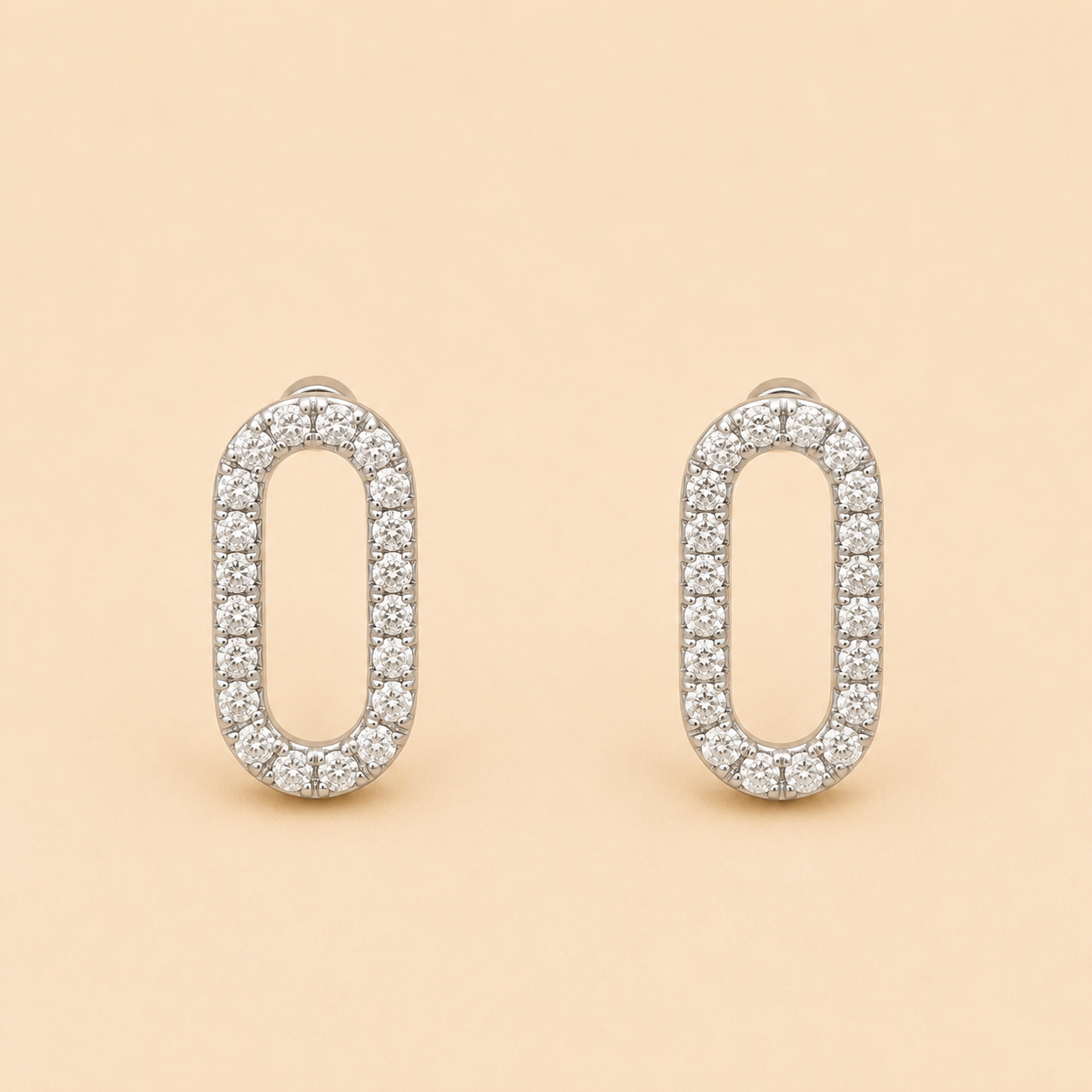 ✨ Boucles d’Oreilles Ovalia Argentées ✨