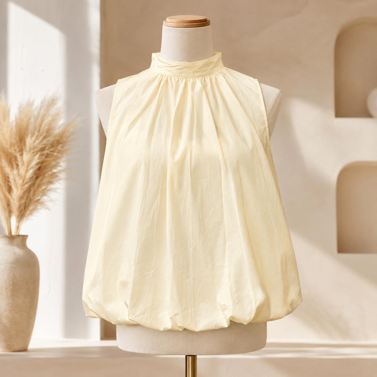 ✨ Haut Dos Nu Jaune Pastel – Col Noué ✨