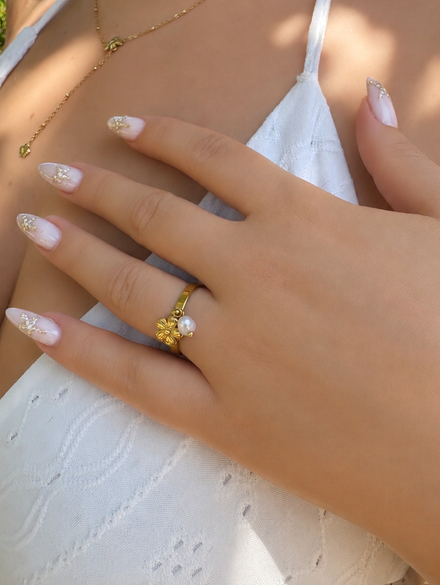 ✨ Bague Flora - Doré/Perle ✨